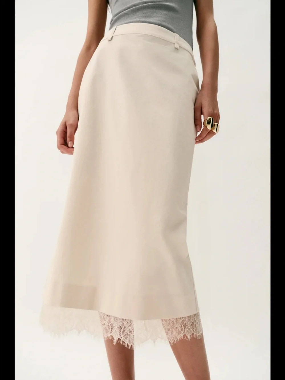 Zara Cream Midi Pencil Skirt with Lace Trim
